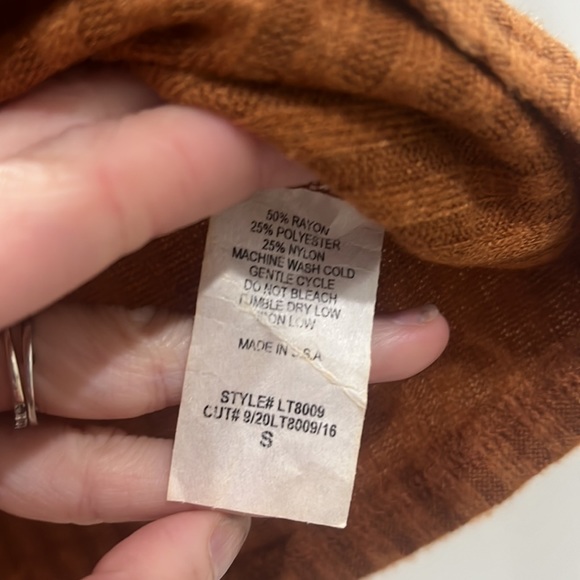 Rust Long Sleeve Top - Picture 4 of 4